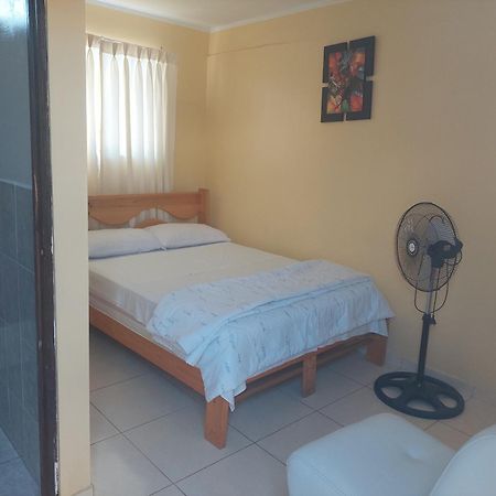 R. A. C. S. Hotell Paracas Exteriör bild