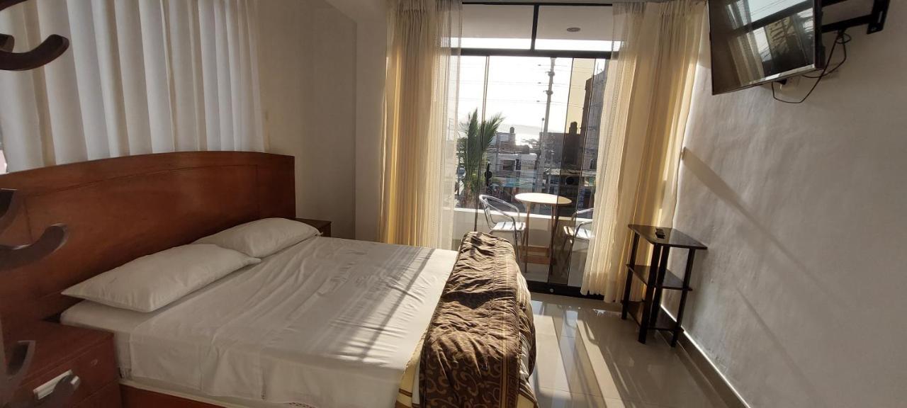 R. A. C. S. Hotell Paracas Exteriör bild