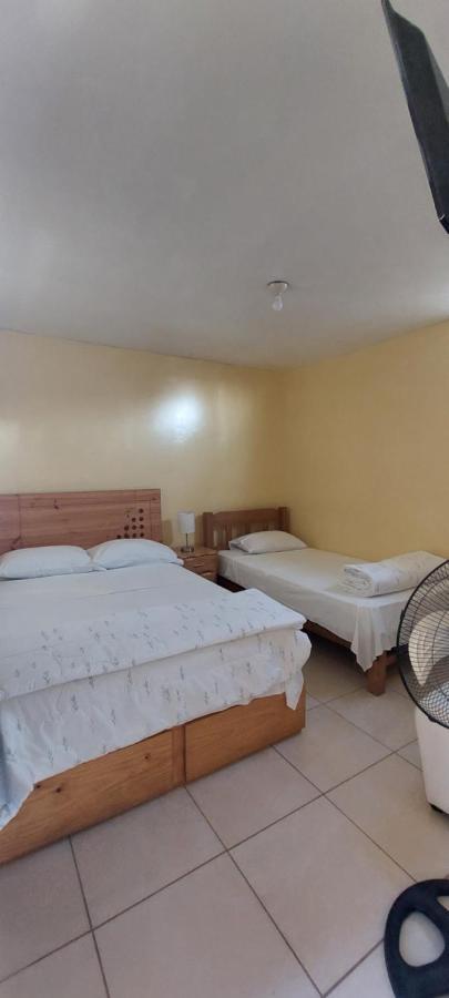 R. A. C. S. Hotell Paracas Exteriör bild