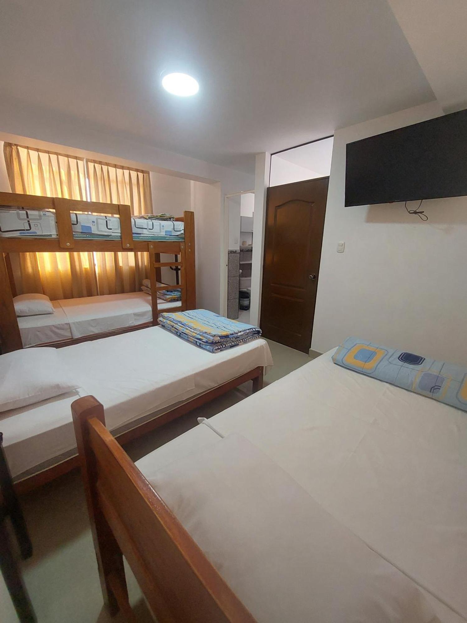R. A. C. S. Hotell Paracas Exteriör bild